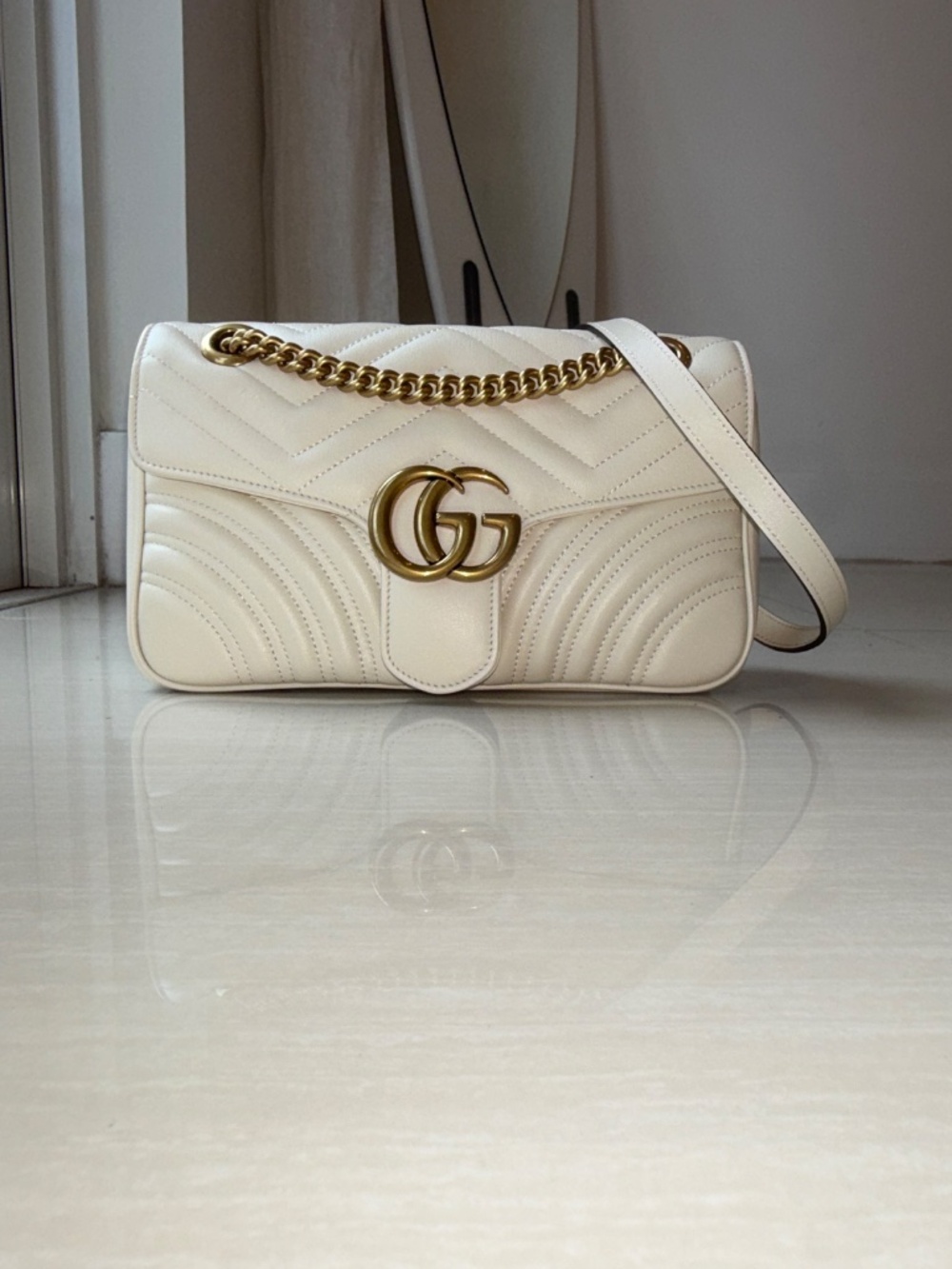 Gucci GG Marmont Matelasse Flap Shoulder Bag White - New / Never Used